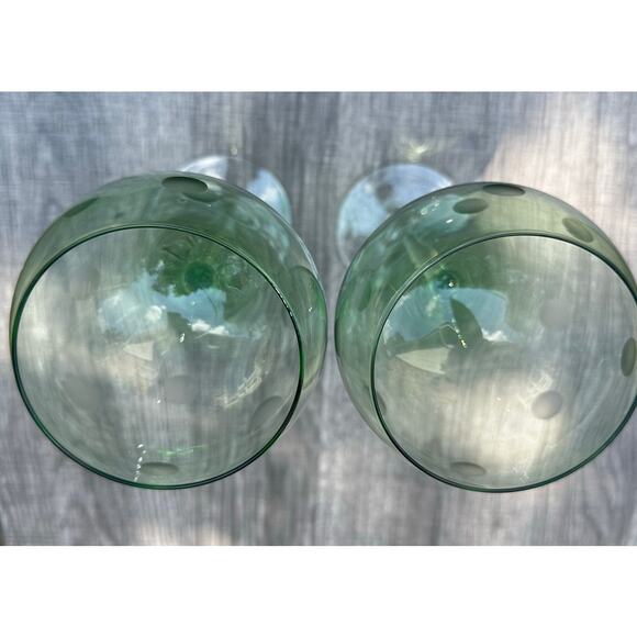 Pale Green Polka Dot Balloon Wine Goblets Elegant Clear Slender Stem-Set 2 - Picture 9 of 9